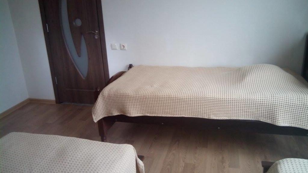 Guest House 巴统 外观 照片